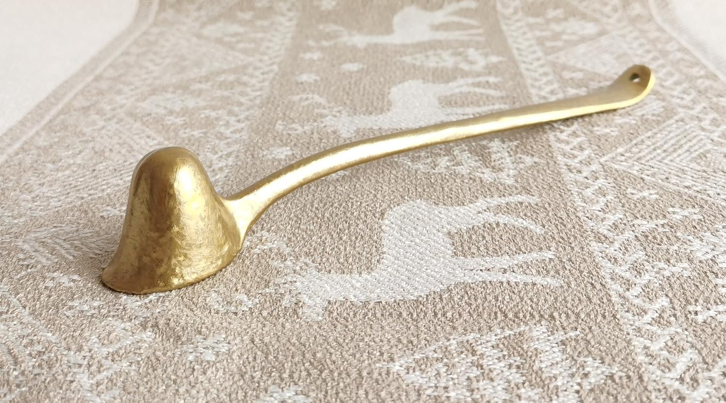 BSTGIFTS Candle Snuffer - Candle Fire Extinguisher Cutter - Candle Accessory Long Handle Candle Stopper，Candle Cover Tool (Classic Snuff)
