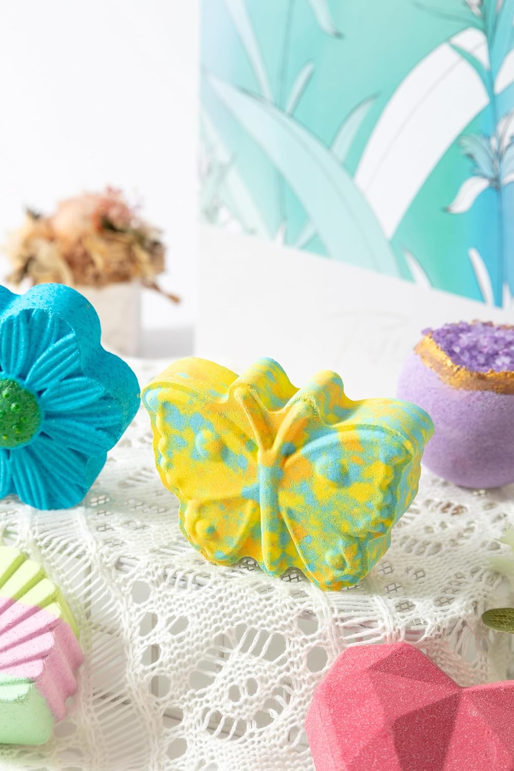 Bath Bombs Gift Set,6 Pcs XXXL (150 g) Bath Bombs, Rich in Essential Oil, Ideal Gift for Christmas,Birthday,Valentine's Day