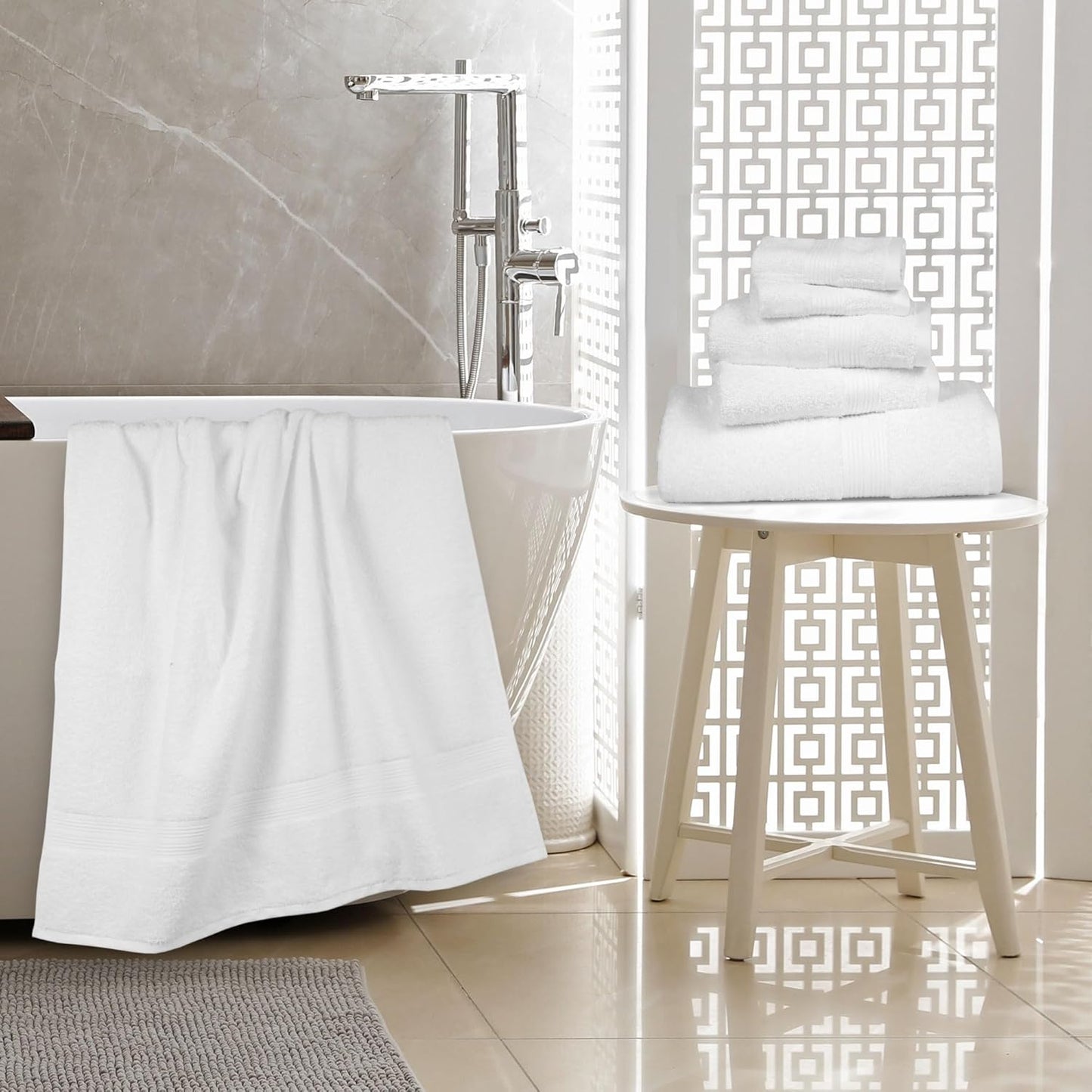 Amazon Basics 6-Piece Oversized Highly Absorbent Fade-Resistant Towel Set, 100% Cotton Towels for Bathroom, Soft, 2 Bath Towels, 2 Hand Towels, 2 Washcloths, White
