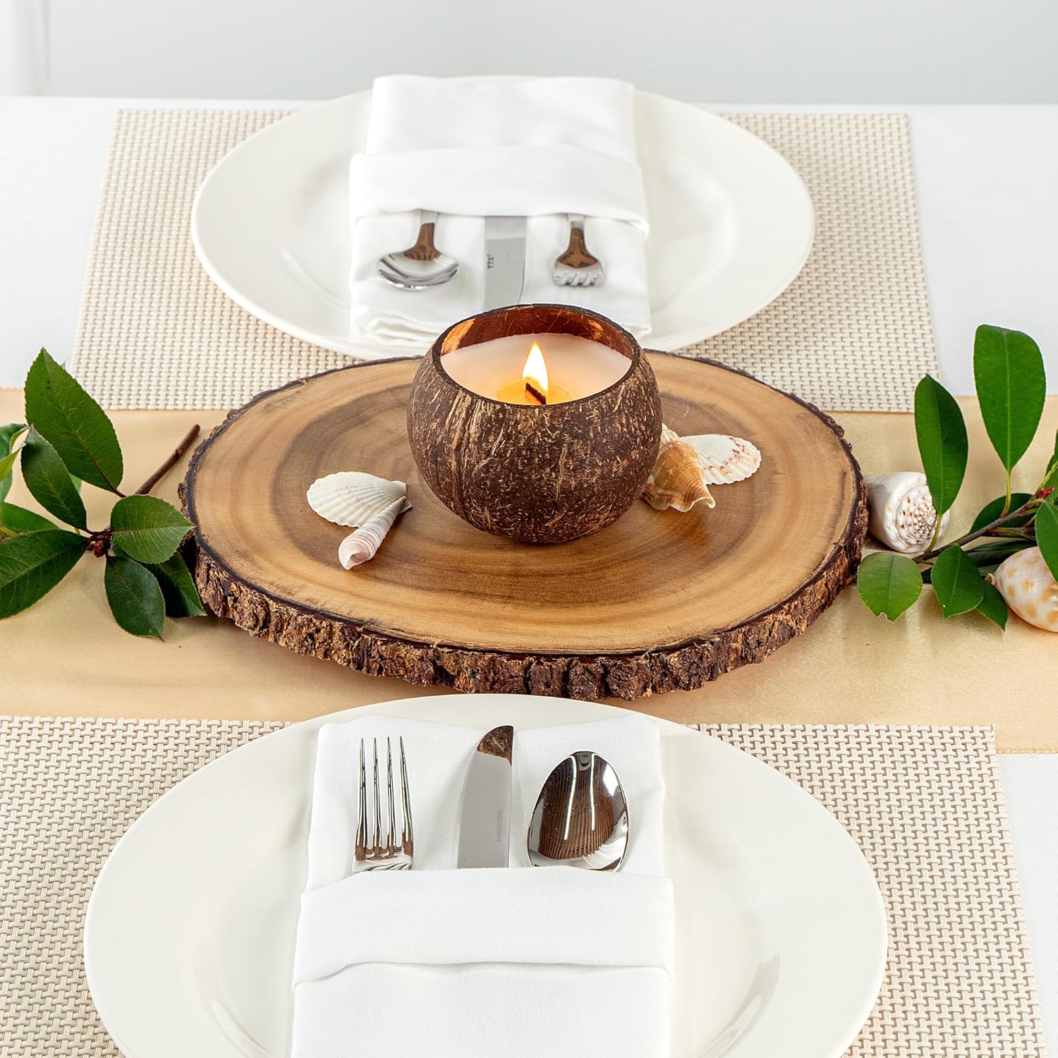 Restaurantware Coconut Shell Candle - 1 Soy Wax Candle 3.94 x 3.94 x 2.76 Inches - Handmade Decorative Candle Bowl with Wooden Wick - Small Brown Scented Candle