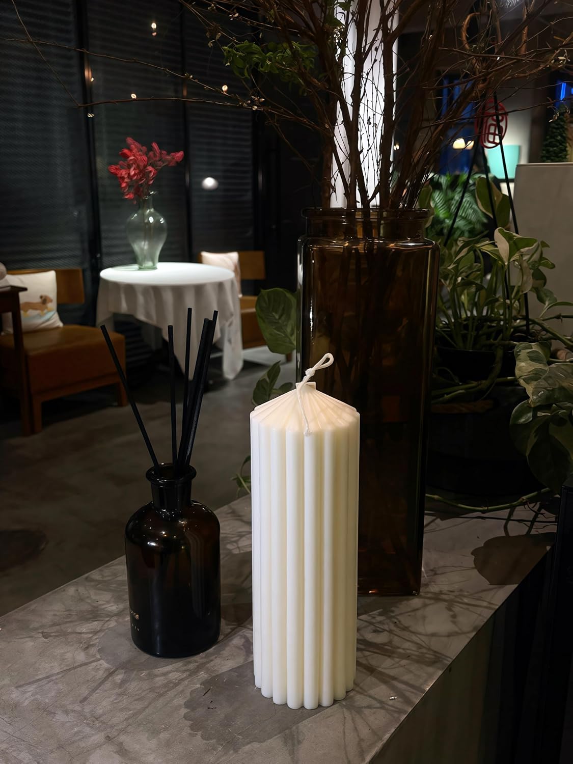 Ribbed Peak Pillar Candle- Large Handmade Scented Soy Wax Candle with Elegant Bubble Aesthetic， Housewarming Gift, Shelf & Coffee Table Centerpiece, White (Medium)