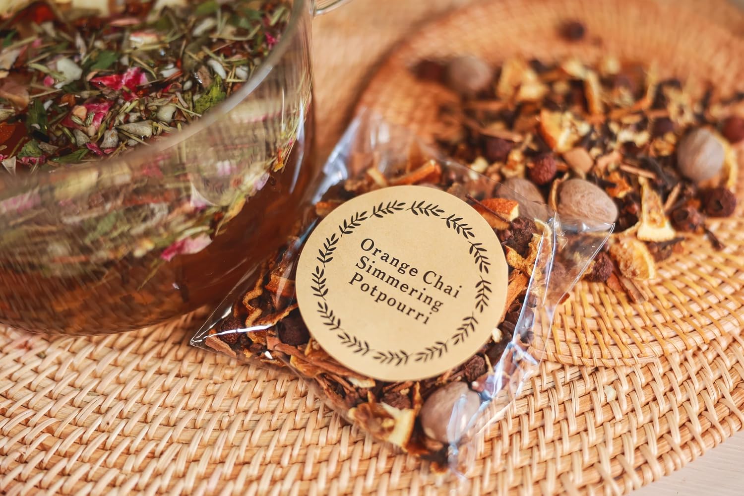 Winter Simmering Potpourri Kit – 10 Mini Bags of All-Natural Stove Top Scent Mix, Dried Fruit & Spice Blends for Cozy Home Fragrance, Set for Christmas, Mother’s Day & Housewarming