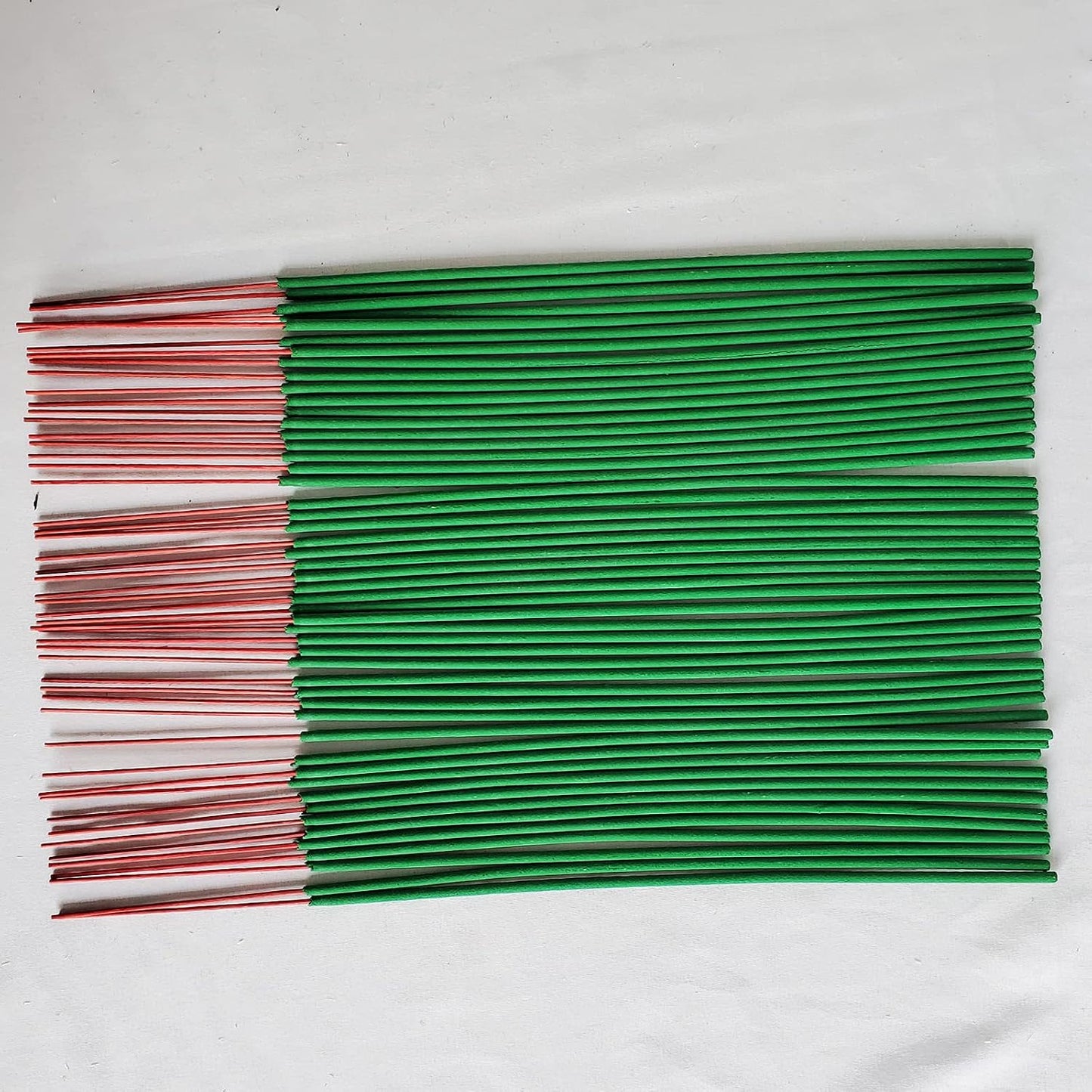 Citronella Incense Sticks 50 Pieces per Box, Made from Natural Plants, Suitable for Outdoors, Indoors, by The Pool, in The Yard