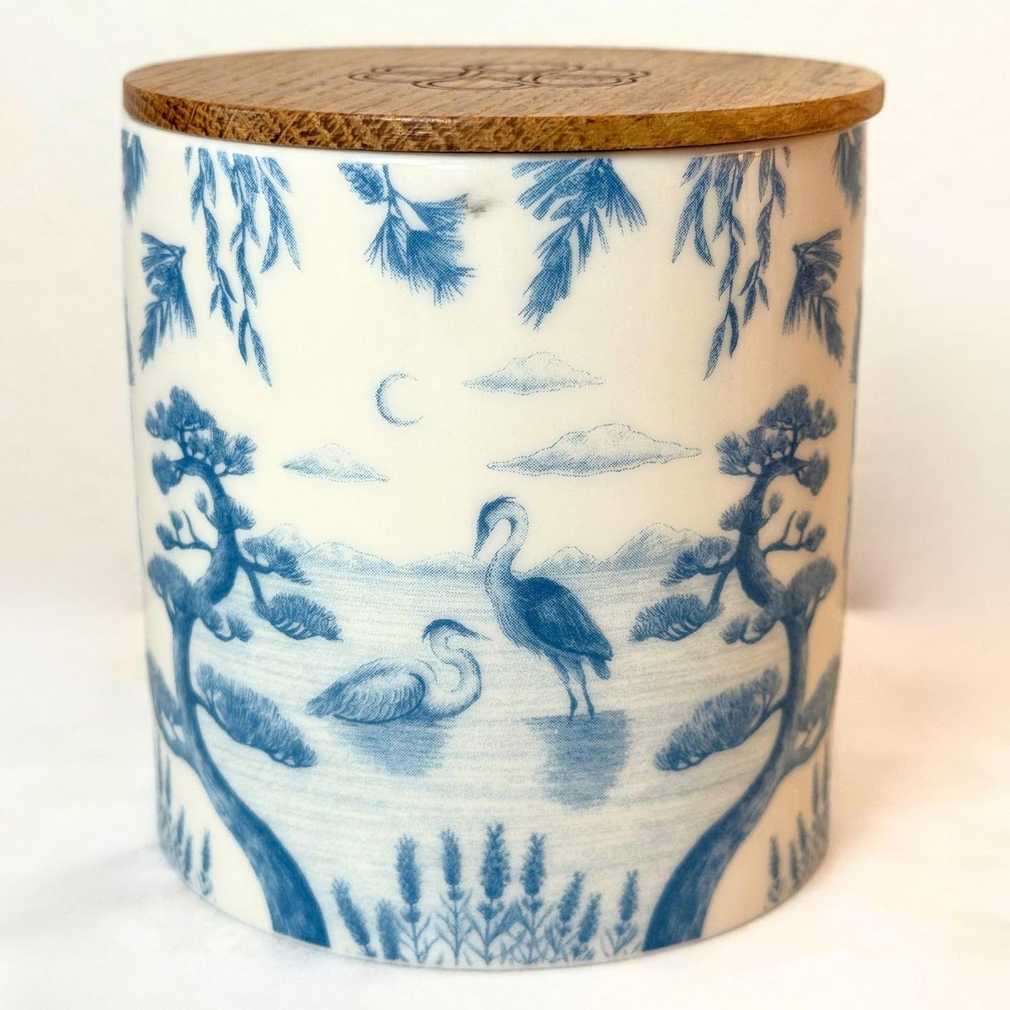 Prachya Enstasis Scented Candle - Spearmint & Black Agarwood, Soy Wax, Artisan Porcelain Cup, 250g