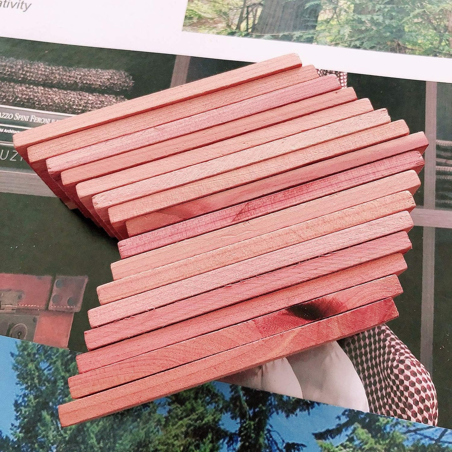 Cedar Space Cedar Blocks for Closet Storage,100% Aromatic Red Ceder Blocks Cedar Planks Chips 16pcs for Closet Drawers 100% Natural Wood Chips
