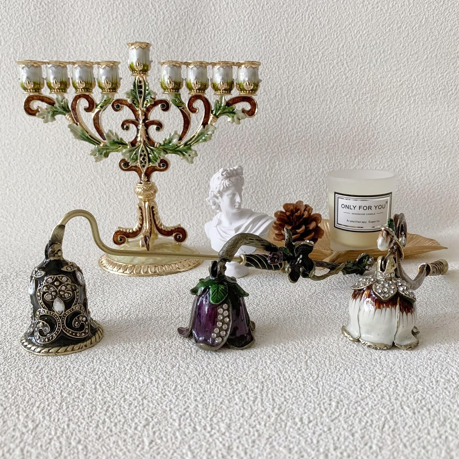 Candle Snuffer, Unique Candle Extinguisher Snuffer, Decorative Candle Extinguisher Metal Candle Tool (Purple)
