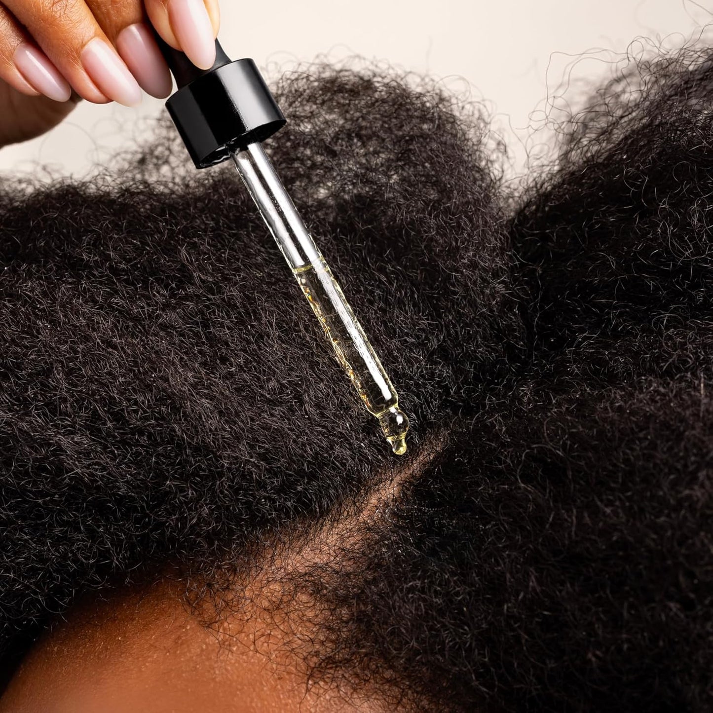 Cliganic Rosemary Hair & Scalp Oil with Biotin & Jojoba With Herbal Organic Ingredients - Serum To Smooth & Soften Frizzy, Damaged Hair, Split Ends & Dry Scalp Promote Fuller-Looking Hair 2 Fl Oz